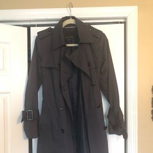 NWOT Banana Republic trench Small